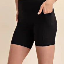 Work It Yoga Shorts - Black
