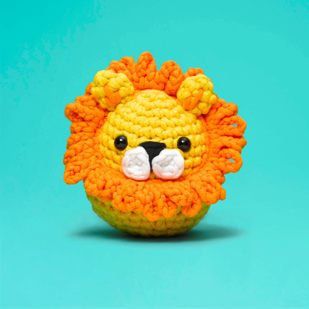 Lion Crochet Kit